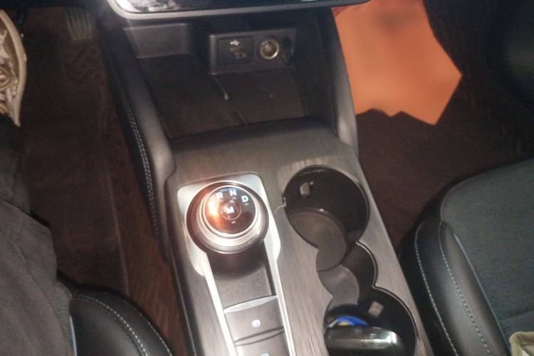 Used Ford Focus Active 2021 EcoBoost 180 Automatic Trendy Model Gear Lever