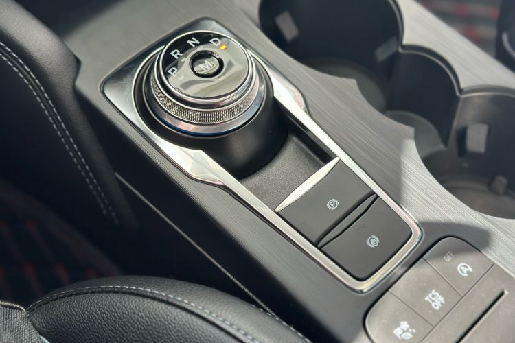 Used Ford Focus Active 2021 EcoBoost 180 Automatic Trendy Model Gear Lever