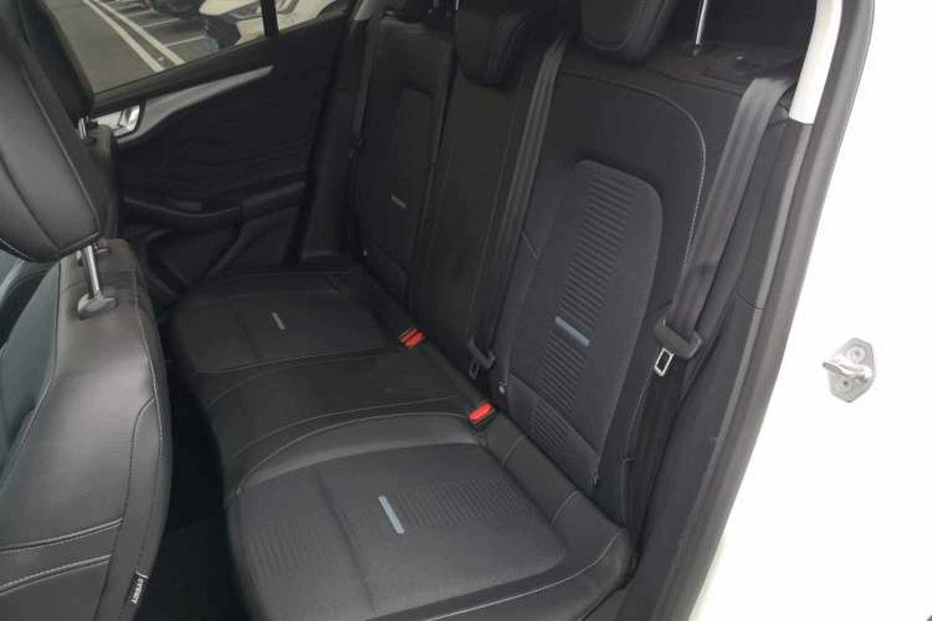 Used Ford Focus Active 2021 EcoBoost 180 Automatic Trendy Model Interior 4