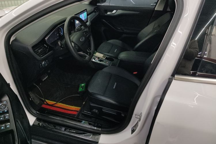 Used Ford Focus Active 2021 EcoBoost 180 Automatic Trendy Model Left Front Seat