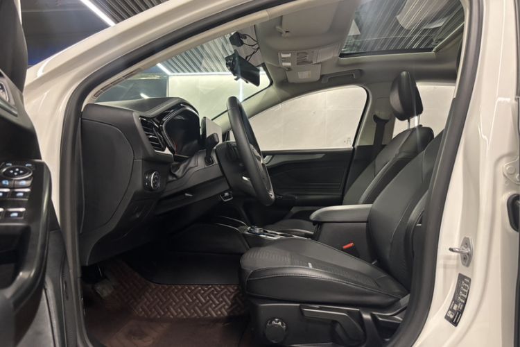 Used Ford Focus Active 2021 EcoBoost 180 Automatic Trendy Model Left Front Seat