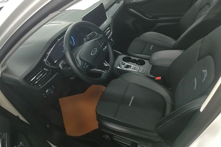 Used Ford Focus Active 2021 EcoBoost 180 Automatic Trendy Model Left Front Seat