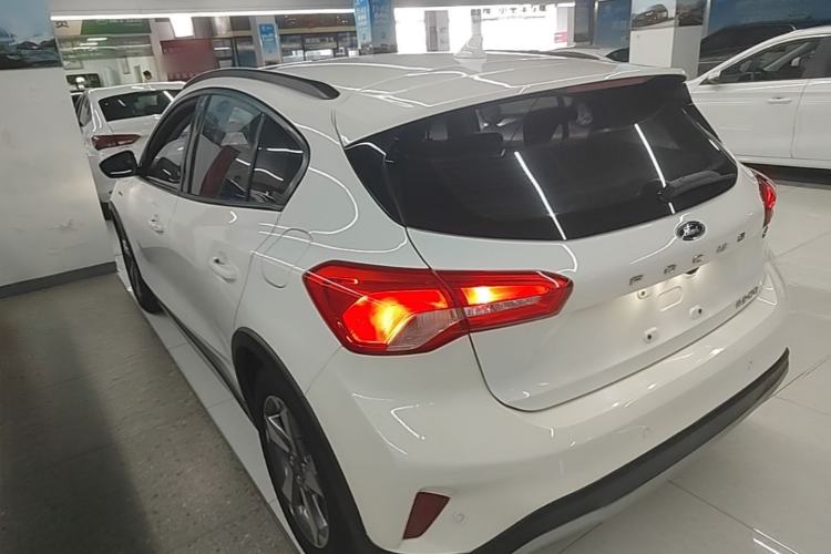 Used Ford Focus Active 2021 EcoBoost 180 Automatic Trendy Model Rear Left 45 Deg