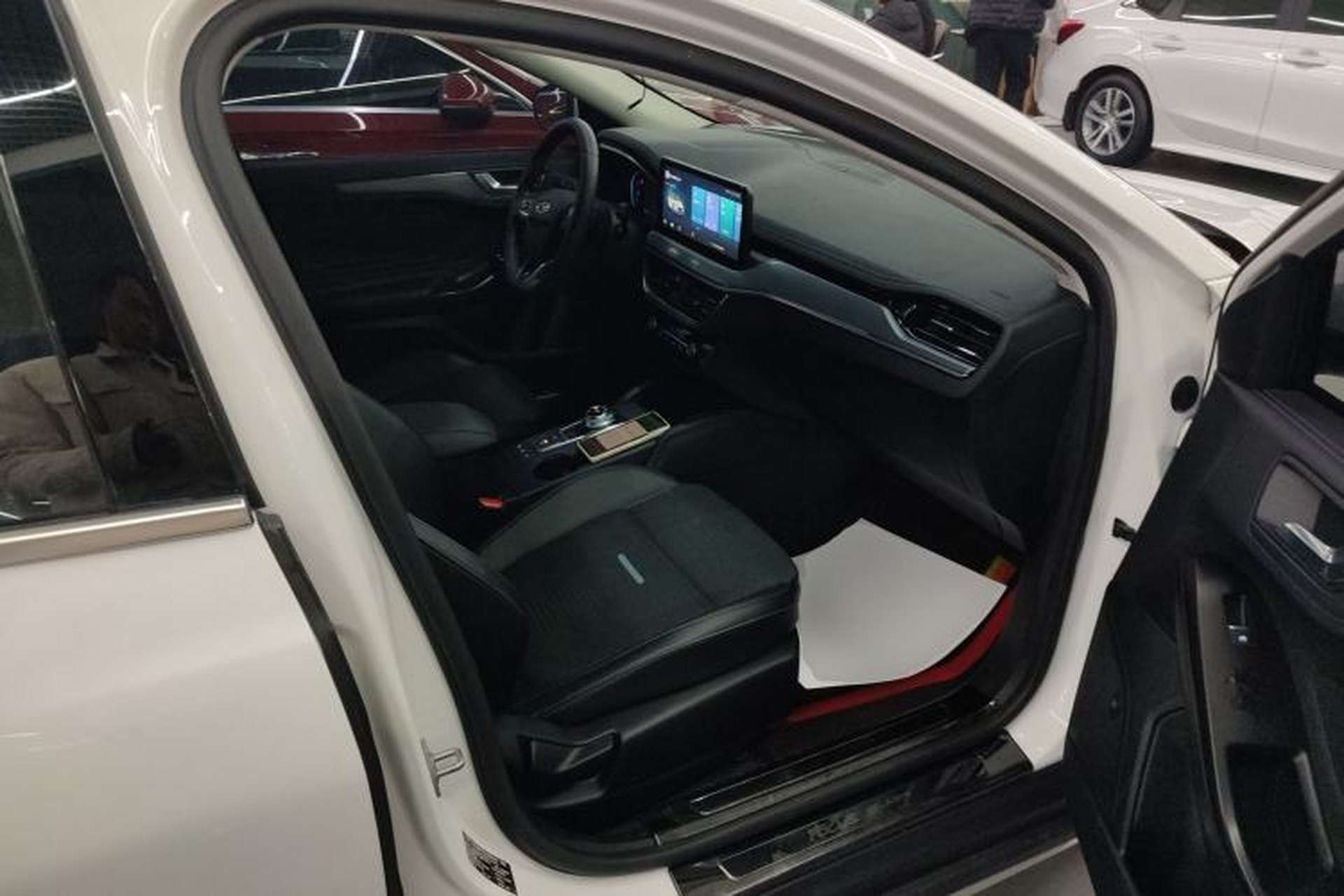 Used Ford Focus Active 2021 EcoBoost 180 Automatic Trendy Model Right Front Seat