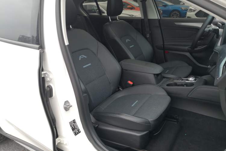 Used Ford Focus Active 2021 EcoBoost 180 Automatic Trendy Model Right Front Seat