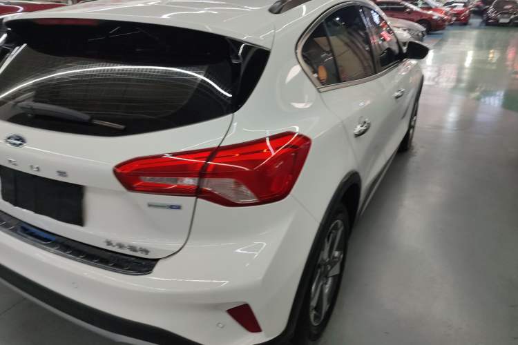 Used Ford Focus Active 2021 EcoBoost 180 Automatic Trendy Model Right Rear Taillight