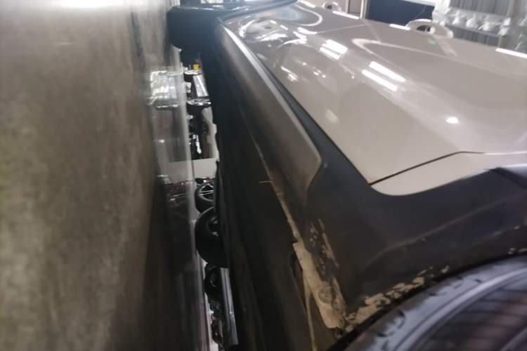 Used Ford Focus Active 2021 EcoBoost 180 Automatic Trendy Model Right Side Sill