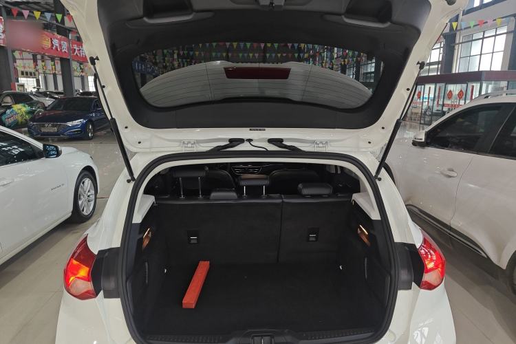 Used Ford Focus Active 2021 EcoBoost 180 Automatic Trendy Model Trunk
