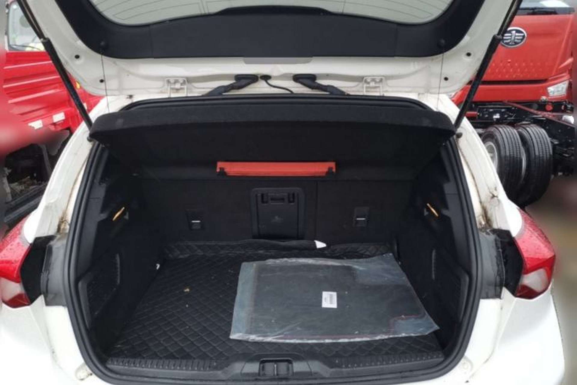 Used Ford Focus Active 2021 EcoBoost 180 Automatic Trendy Model Trunk
