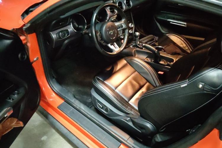 Used Ford GT  Driver Seat