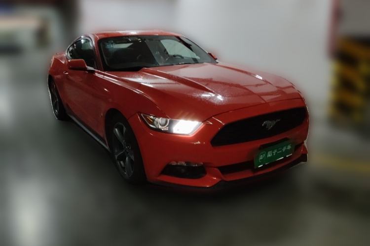 Used Ford GT  Front Right 45 Deg
