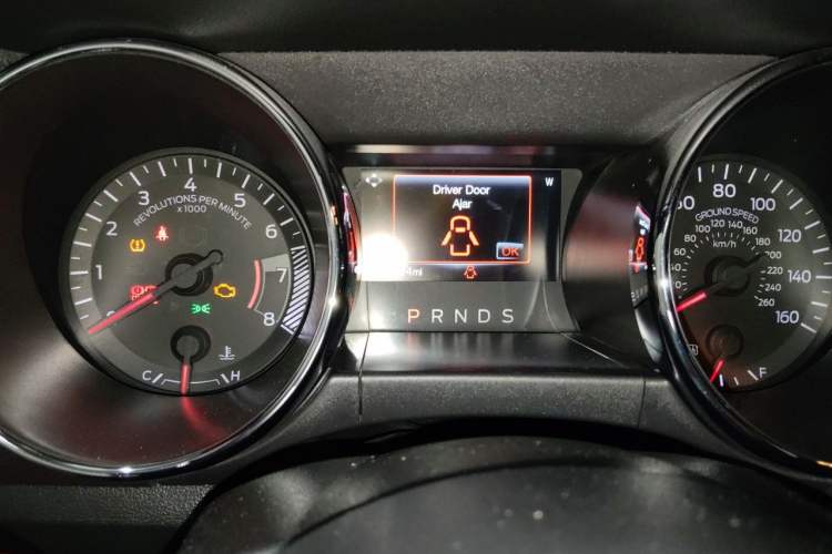 Used Ford GT  Instrument Cluster