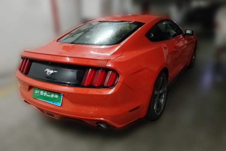 Used Ford GT  Rear Right 45 Deg