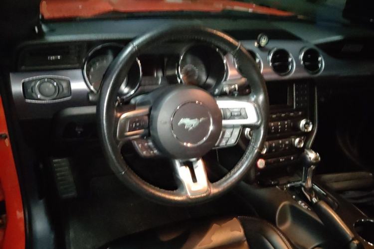 Used Ford GT  Steering Wheel