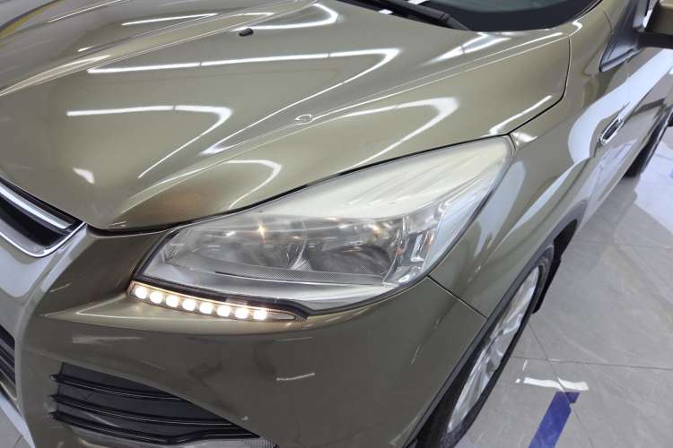 Used Ford Kuga 2015 1.5L GTDi Two-Wheel-Drive Comfort Model Left Front Headlight