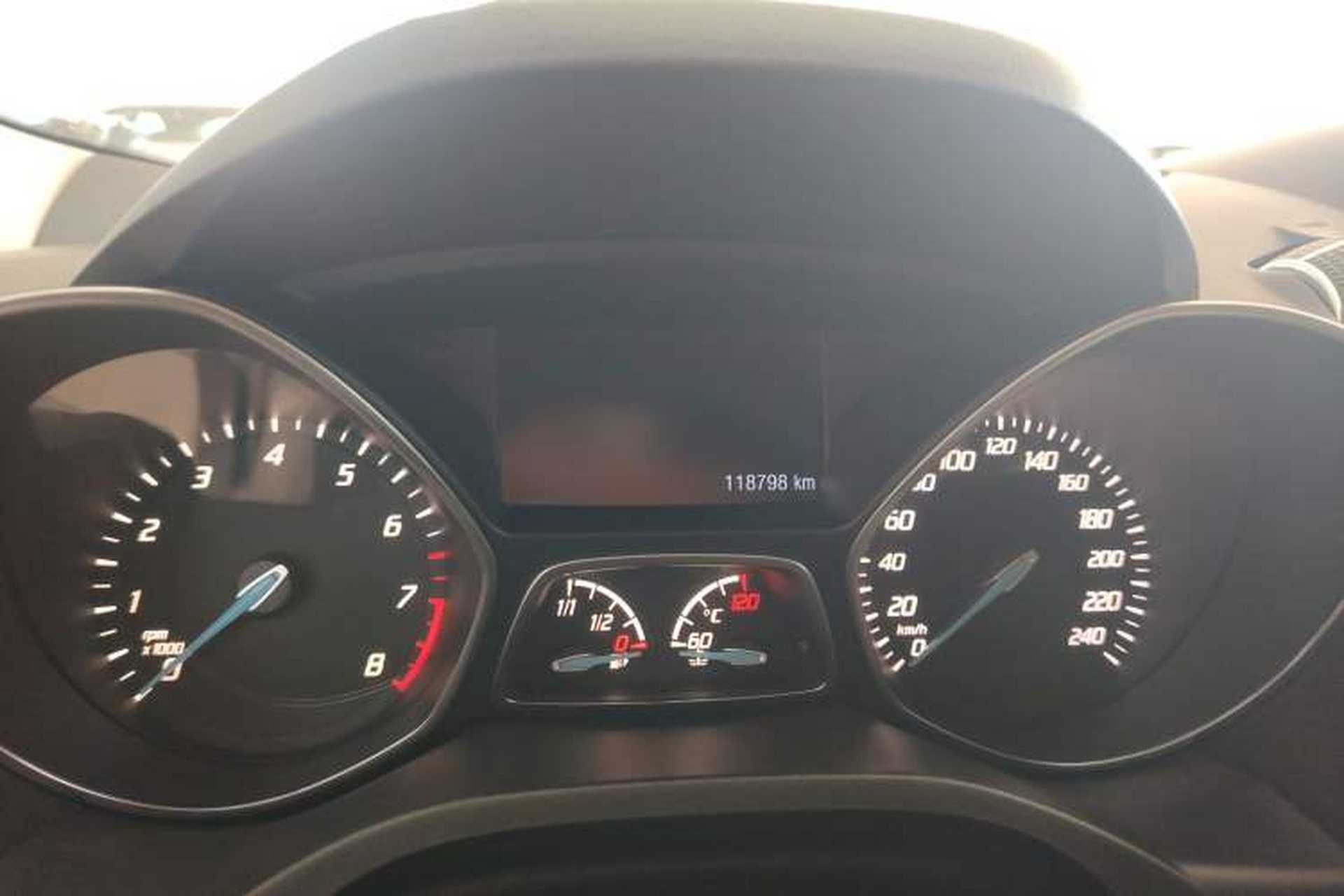 Used Ford Kuga 2013 2.0L GTDi Four-Wheel Drive Premium Model Odometer Close Up
