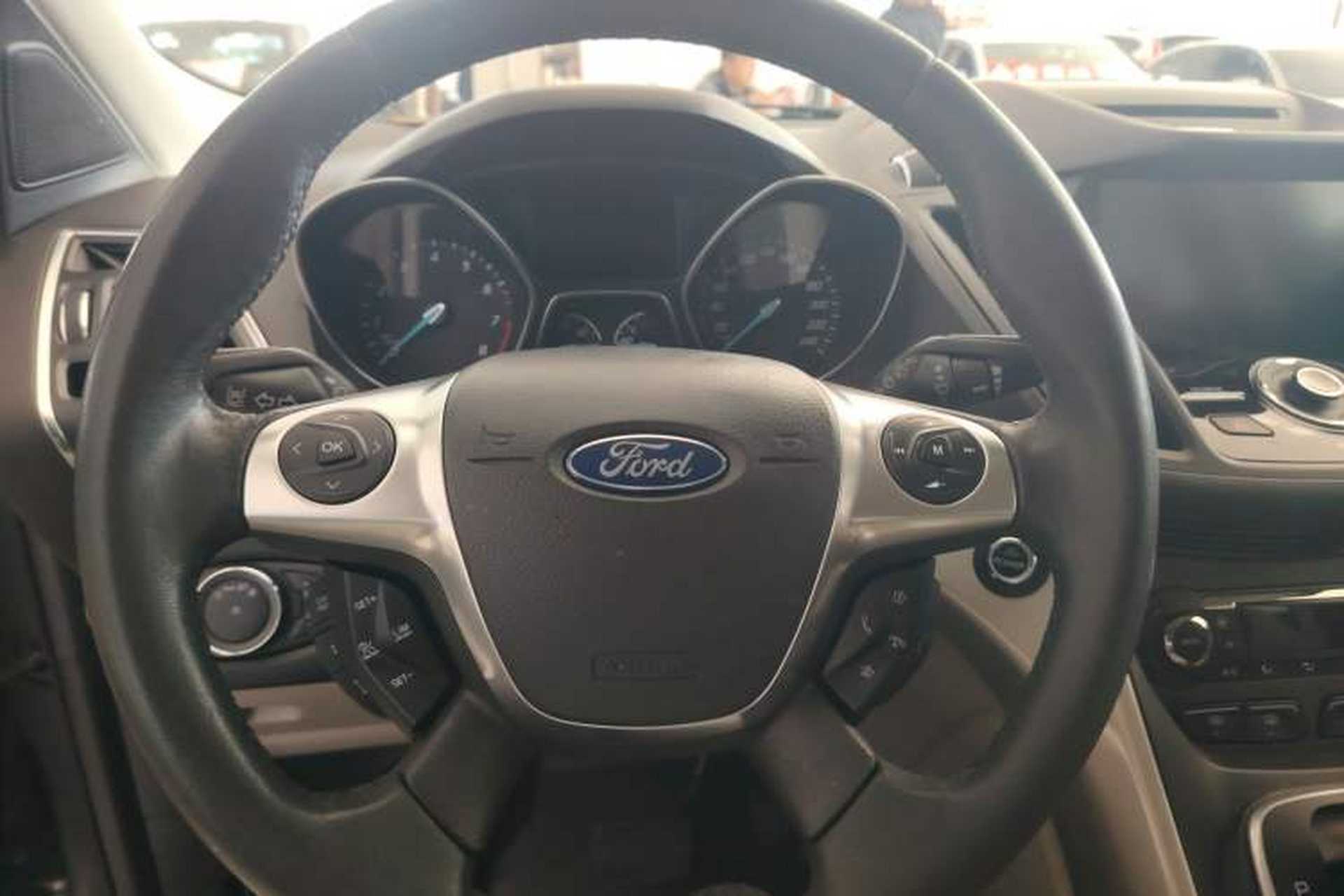 Used Ford Kuga 2013 2.0L GTDi Four-Wheel Drive Premium Model Steering Wheel