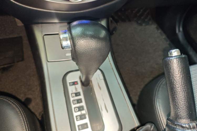 Used Ford Kuga  Gear Lever