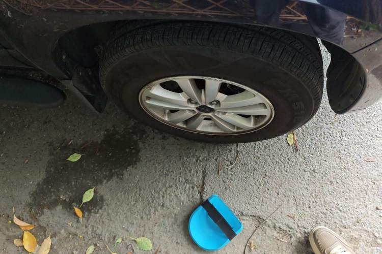 Used Ford Kuga  Right Front Wheel Hub