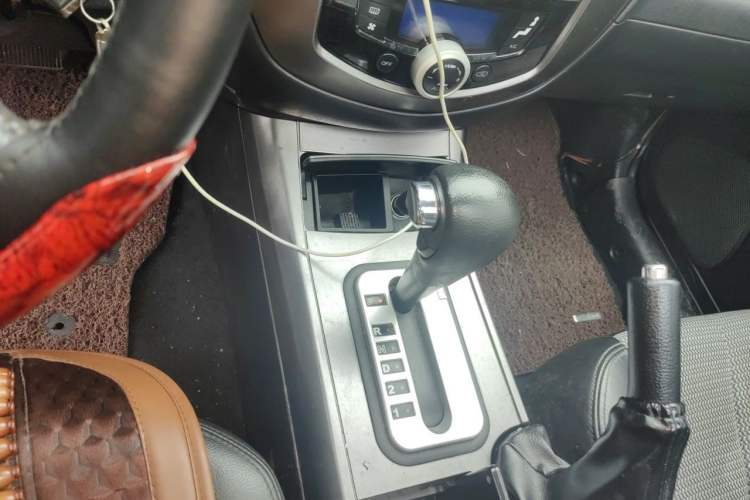 Used Ford Kuga  Gear Lever