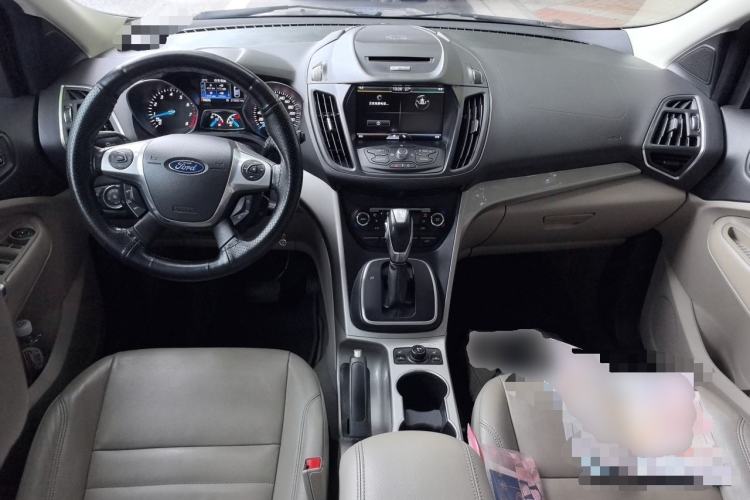Used Ford Kuga 2013 1.6L GTDi 4x4 Elite Model Center Console