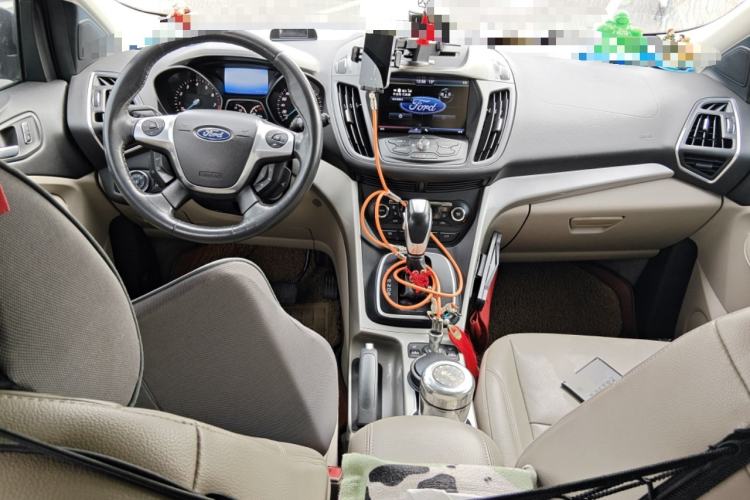 Used Ford Kuga 2013 1.6L GTDi 4x4 Elite Model Center Console