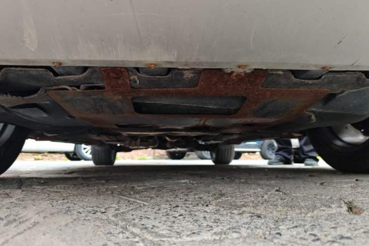 Used Ford Kuga 2013 2.0L GTDi Four-Wheel-Drive Sport Model Chassis Front