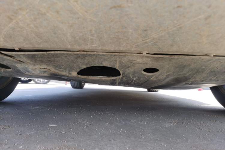 Used Ford Kuga 2013 1.6L GTDi Two-Wheel-Drive Comfort Model Chassis Front