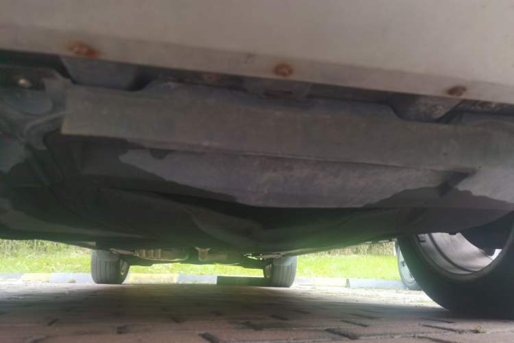 Used Ford Kuga 2013 1.6L GTDi 4x4 Elite Model Chassis Front