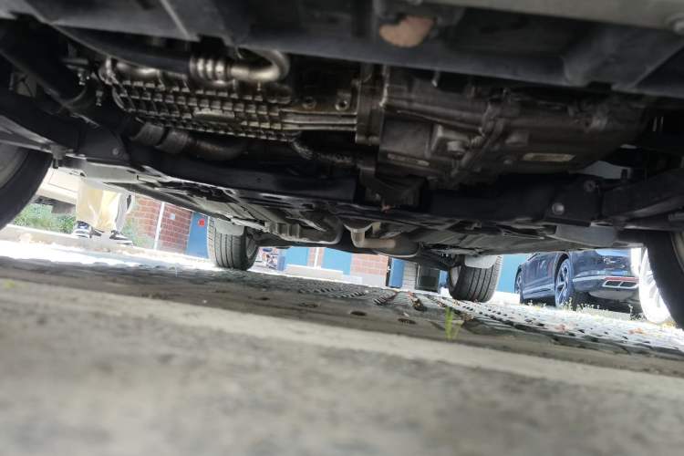 Used Ford Kuga 2013 1.6L GTDi Two-Wheel-Drive Comfort Model Chassis Front