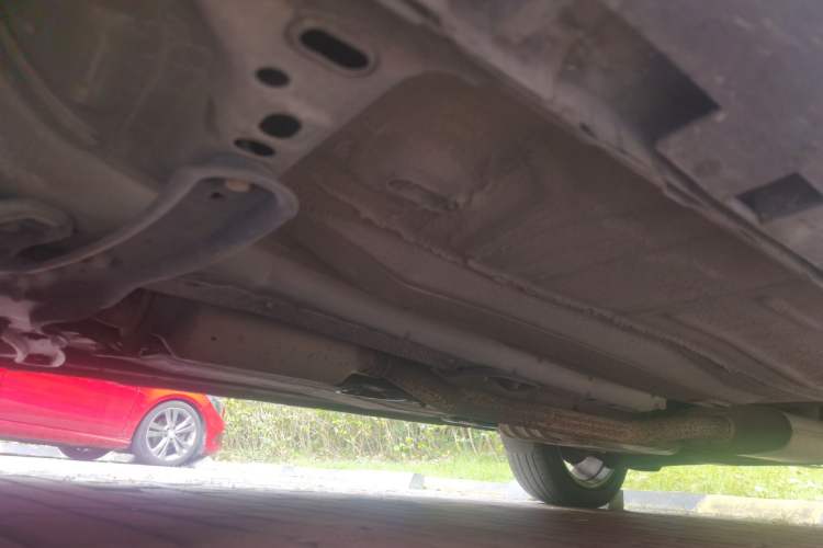 Used Ford Kuga 2013 1.6L GTDi 4x4 Elite Model Chassis Front Left