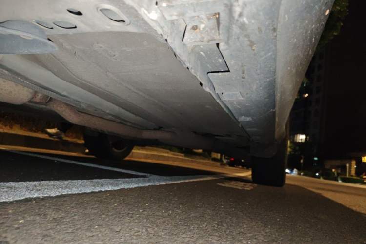 Used Ford Kuga 2013 1.6L GTDi Two-Wheel-Drive Trend Model Chassis Front Left