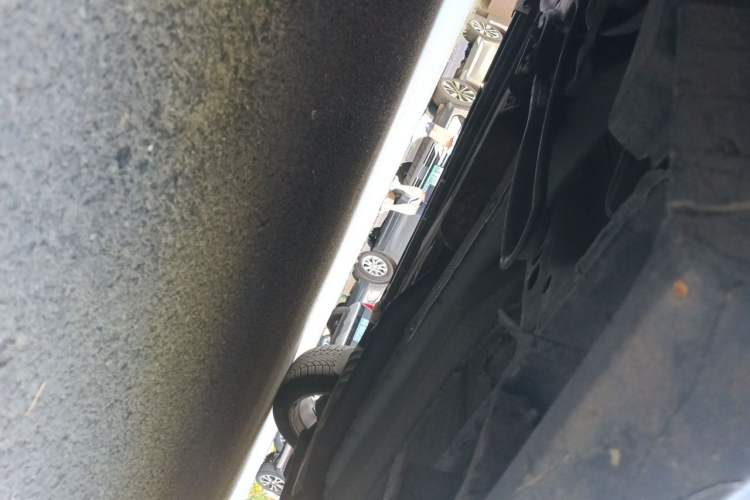 Used Ford Kuga 2013 1.6L GTDi Two-Wheel-Drive Trend Model Chassis Front Left