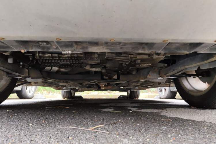 Used Ford Kuga 2013 1.6L GTDi 4x4 Elite Model Chassis Front