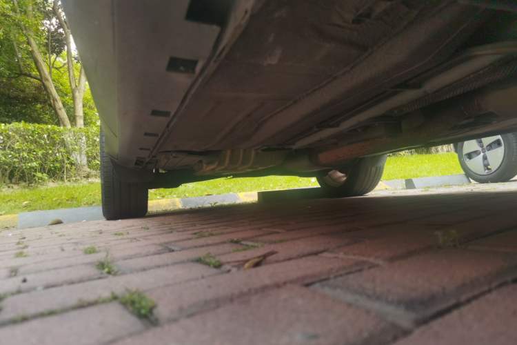 Used Ford Kuga 2013 1.6L GTDi 4x4 Elite Model Chassis Front Right