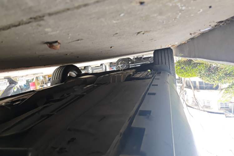 Used Ford Kuga 2013 2.0L GTDi Four-Wheel-Drive Sport Model Chassis Front Right