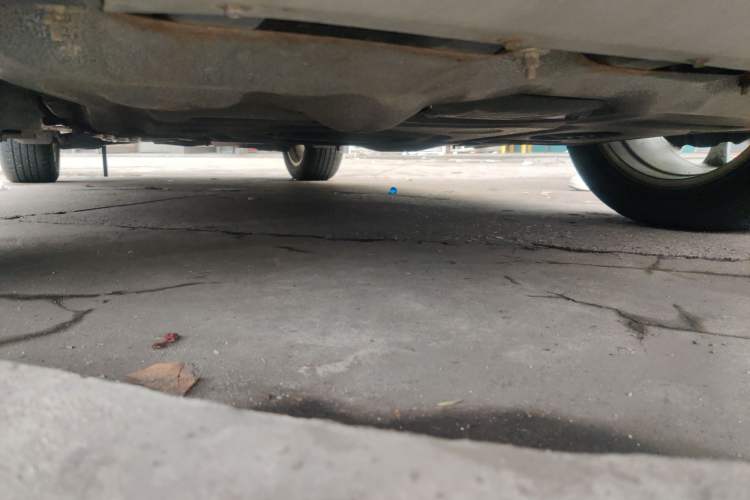 Used Ford Kuga 2013 1.6L GTDi Two-Wheel-Drive Trend Model Chassis Front Right