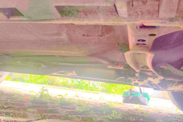 Used Ford Kuga 2013 2.0L GTDi Four-Wheel-Drive Elite Model Chassis Front Right
