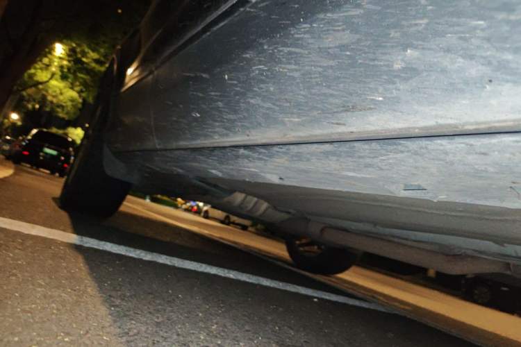 Used Ford Kuga 2013 1.6L GTDi Two-Wheel-Drive Trend Model Chassis Front Right