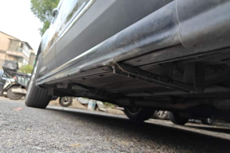 Used Ford Kuga 2013 2.0L GTDi Four-Wheel Drive Premium Model Chassis Front Right