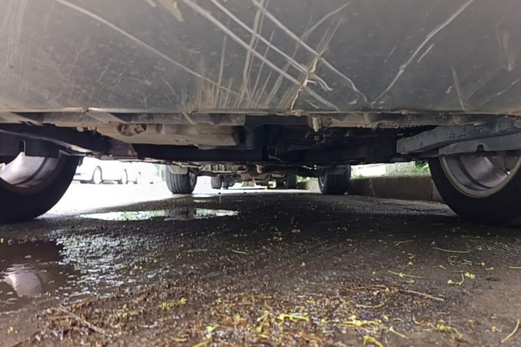 Used Ford Kuga 2013 2.0L GTDi Four-Wheel-Drive Elite Model Chassis Front