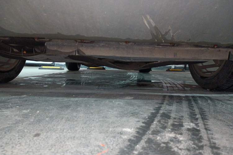Used Ford Kuga 2013 1.6L GTDi Two-Wheel-Drive Comfort Model Chassis Front