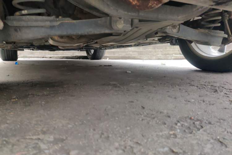 Used Ford Kuga 2013 1.6L GTDi Two-Wheel-Drive Trend Model Chassis Rear Left