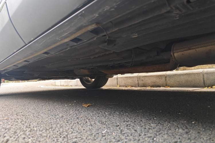 Used Ford Kuga 2013 2.0L GTDi Four-Wheel-Drive Elite Model Chassis Rear Left