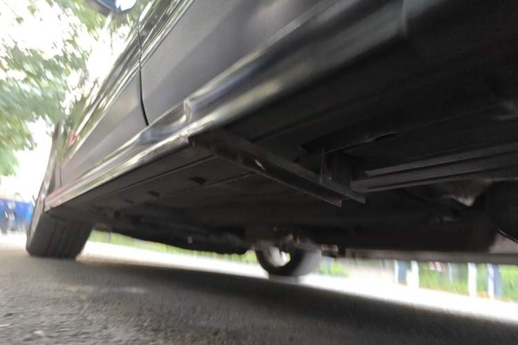 Used Ford Kuga 2013 2.0L GTDi Four-Wheel Drive Premium Model Chassis Rear Left