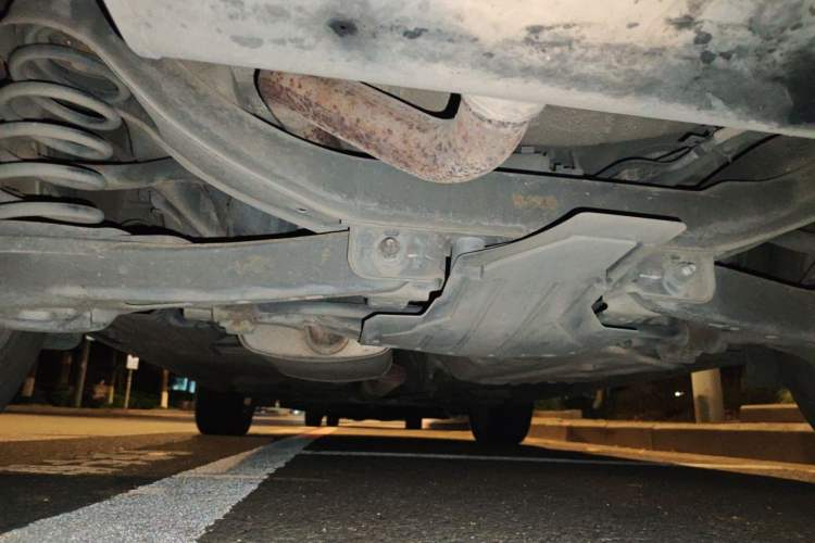 Used Ford Kuga 2013 1.6L GTDi Two-Wheel-Drive Trend Model Chassis Rear