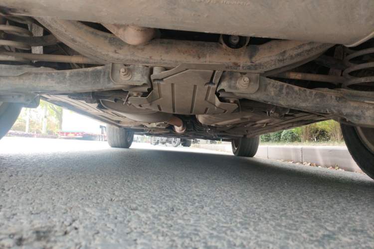 Used Ford Kuga 2013 2.0L GTDi Four-Wheel-Drive Elite Model Chassis Rear