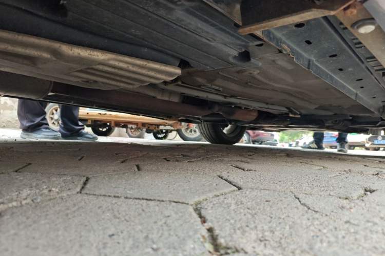 Used Ford Kuga 2013 2.0L GTDi Four-Wheel-Drive Sport Model Chassis Rear Right