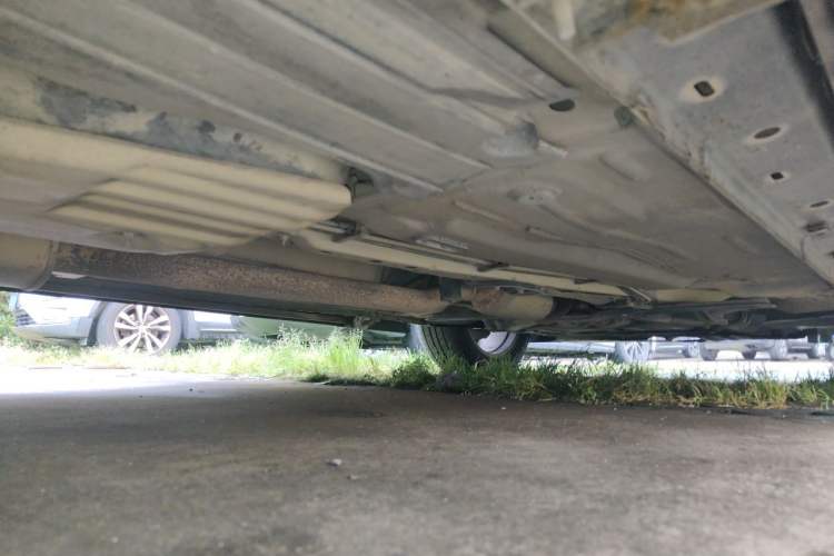 Used Ford Kuga 2013 2.0L GTDi Four-Wheel Drive Premium Model Chassis Rear Right