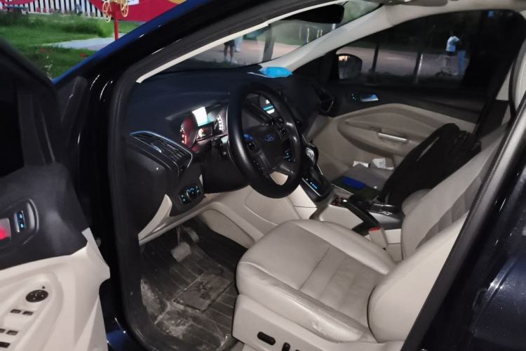 Used Ford Kuga 2013 2.0L GTDi Four-Wheel Drive Premium Model Driver Seat